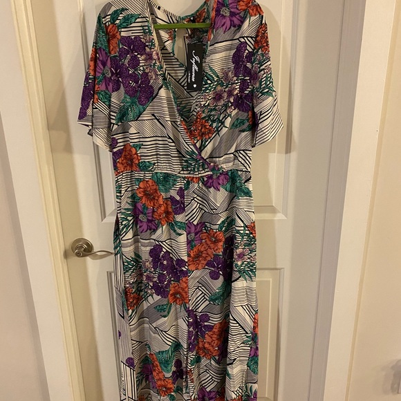 ASOS Influence Plus Culottes Jumpsuit - Picture 3 of 8